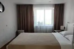 Uyutnaya V Gostyah U Babushki Flat, Tobol'sk