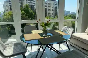 Prostornaya svetlaya  v tsentre Sochi Flat, Sochi