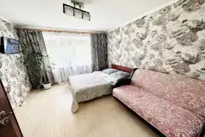 2kh Komnatnaya S Yevro-Remontom Flat, Saransk