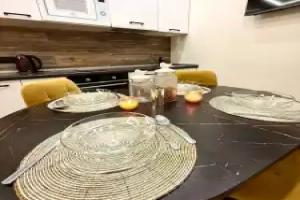 Stilnye Apartamenty V Tsentre Apartments, Ufa