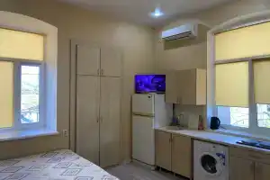 Studiya Na Kirova 82 flat, Yevpatoriya
