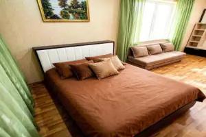 Kvartiry Posutochno Absolut Apartments, Naberezhnyye Chelny