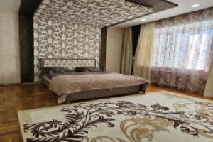 S Prostornoy Lodzhiey Apartments, Chita