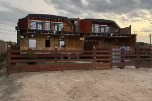 Dvukhetazhny 2/2 Guest house