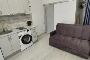 Studiya S Terrasoy V Tsentre Flat, Yalta