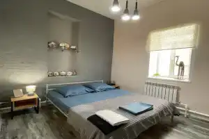 Dvukhkomnatnaya Na Ploschadi Revolyutsii Flat, Samara