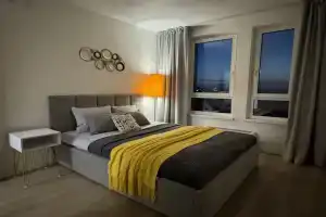 Assorti Stil'naya Evroa Zakat Apartmentsdvushka s Vidom n, Tyumen