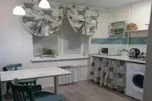 3-kh Komnatnaya Na 5 Mest Flat, Orsk