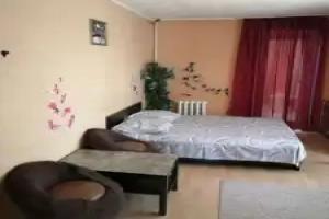 Na Ulitse Ryumina, 13 Apartments, Krasnoturyinsk