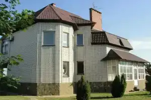V Elitnom Rayone Ryadom S Morem Private house, Yeysk