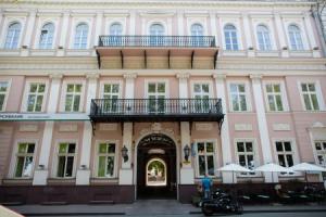 De Versal Hotel, Odessa