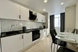 Apartamenty V Tsentre Gagry S Vidom Na More I Gory Flat, Gagra