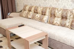Bukhar Zhirau 44 V Serdtse Goroda Flat, Karagandy