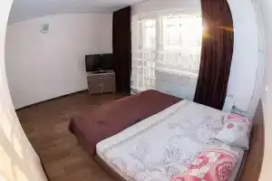 Avgust Apartment, Magnitogorsk