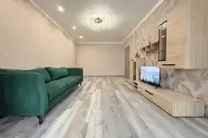 Bolshaya Dvukhkomnatnaya v Tsentre Goroda Flat, Pyatigorsk