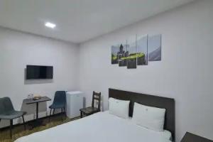 Granada Hotel, Yerevan
