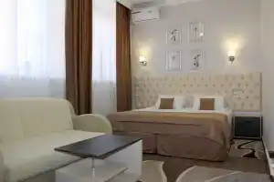 Lux Promo Park & House Hotel, Essentuki
