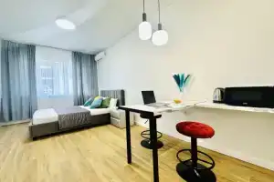 Po Ulitse Revolyutsionnaya Flat, Ufa