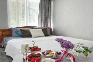 2-Kh Komnatnaya Kvartira V Tsentre Goroda Flat, Simferopol