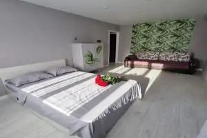 Uyutnaya 1-Komnatnaya v Tsentre Goroda Flat, Achinsk