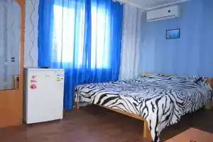 Yasen Living quarters, Feodosiya