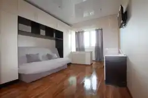 Na Pobezhimova 39 Flat