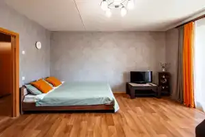 V 4M Mikrorayone 22 Flat, Kurgan