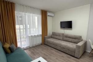 Studiya Ryadom S Aeroportom Tolmachevo Apartments, Ob'