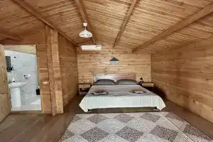 Recreation camp Domik U Morya, Alakhadzi