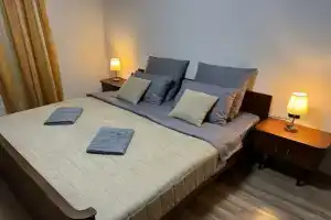 Uyutnaya Kvartirka U Naberezhnoy Apartments, Samara