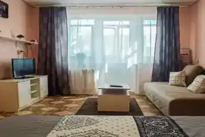 Blagoustroyennye Na Malysheva Apartments, Pervouralsk