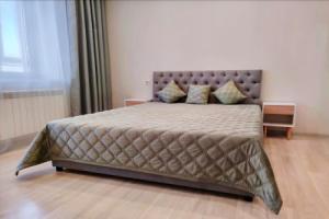 Studiya Na MzhK Flat, Chita