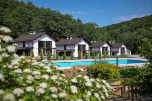 Orlinoye Gnezdo Tourist base, Bezymyannoe