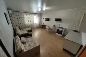 Na ulitse Transportnaya 16/1 ot Kvarterry Flat, Orenburg