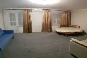 Druzhby 87 Apartments, Volzhsky