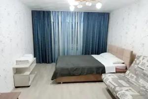 Prostornaya ryadom s akvaparkom Flat, Volzhsky