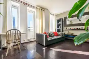 Savushkina 143 Guest house