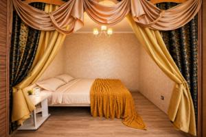 Svetlaya U Znamenitykh Fontanov Flat, Petergof