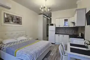 Uyutnaya Studiya V Tsentre Na Voikova Ot Homehotelsochi Apartments, Sochi