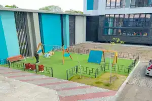 Na Chaykovskogo 100 Flat