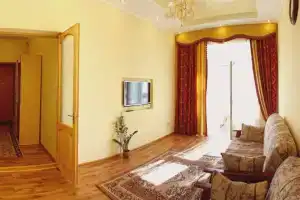 Na Bolshoy Morskoy 5 Apartments, Sevastopol