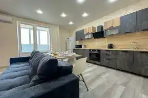 Trekhkomnatnaya Optimistov 9 Flat, Togliatti