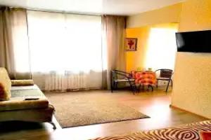 AlloTagil na Prospekte Lenina 71A Flat, Nizhniy Tagil