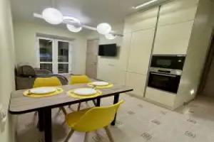 V Peshey Dostupnosti Tsentra Goroda S Individualnym Otopleniem Flat, Tver