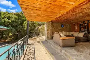 Arendrom Rapsodiya Lodging house, Shirokaya Balka