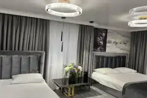 Kholl Apartamenty, Orsk