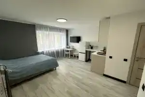 Na ulice Melnikayte dom 83 Flat, Tyumen