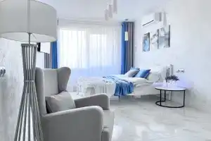 Nikanorova 4V Flat, Simferopol