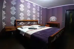 Dvukhkomnatnye V Tsentre Apartments, Yakutsk