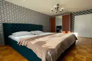 3khkomnatnaya Kvartira S Vidom Na Prud Flat, Izhevsk